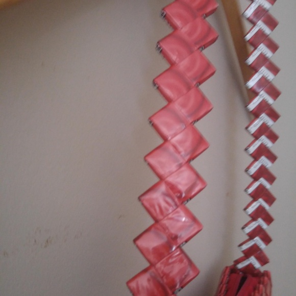 Red Candy-Rapper Purse - Picture 10 of 10